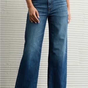 American Eagle Outfitters Relaxed Blue Jeans